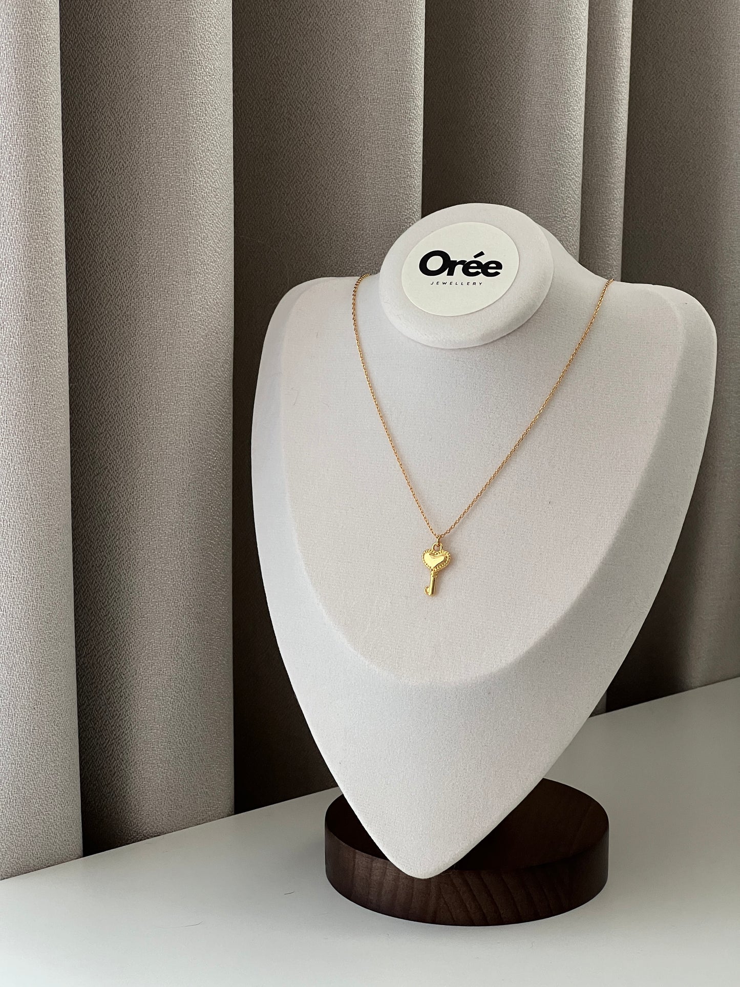 Kelly Necklace