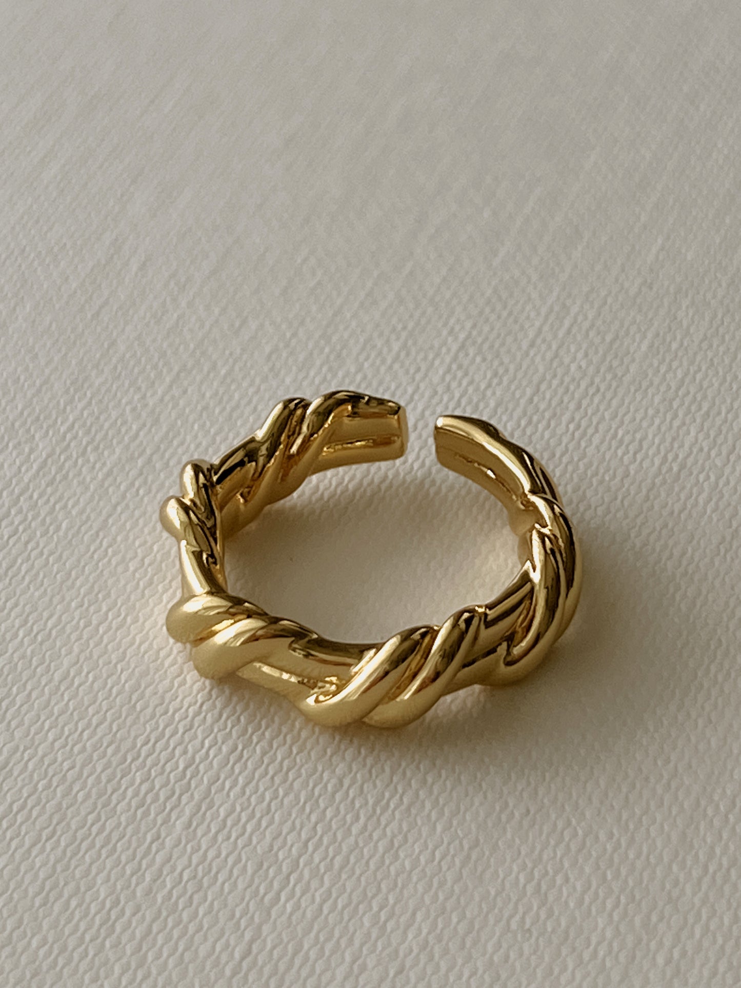 Yves Ring