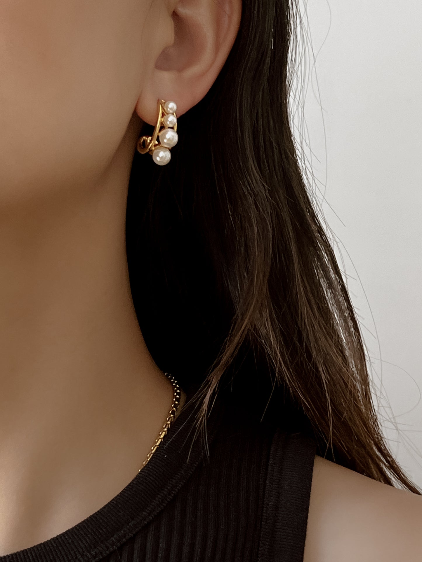 Tia Earrings