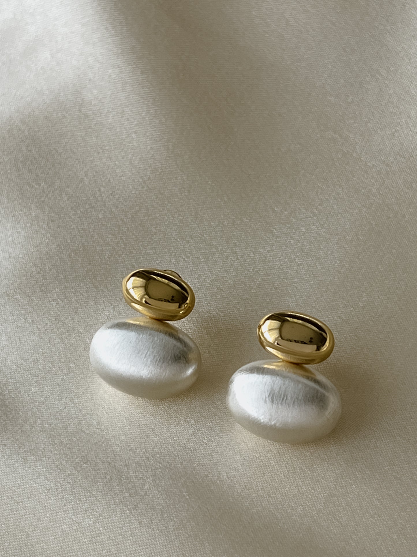 Kiki Earrings