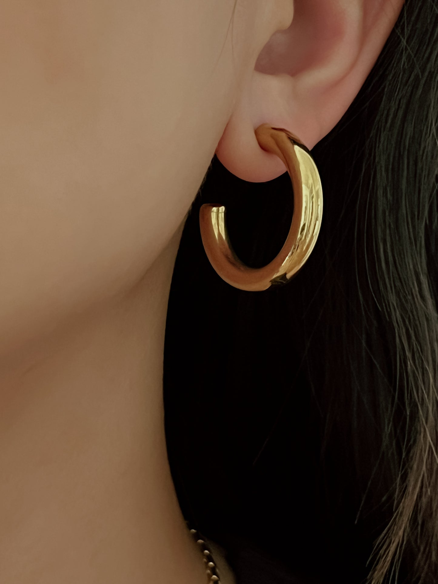 Gabby Hoop Earrings - 3cm