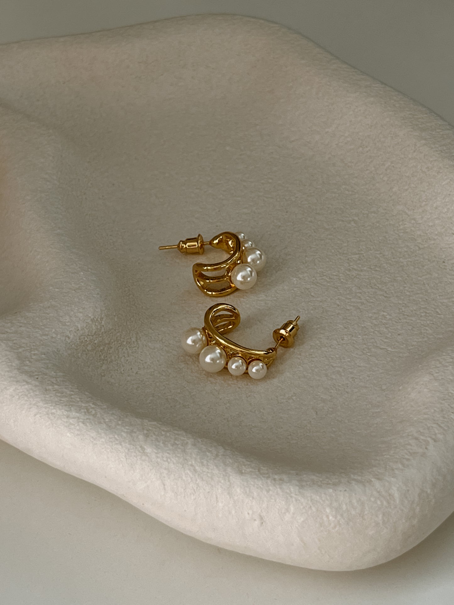 Tia Earrings