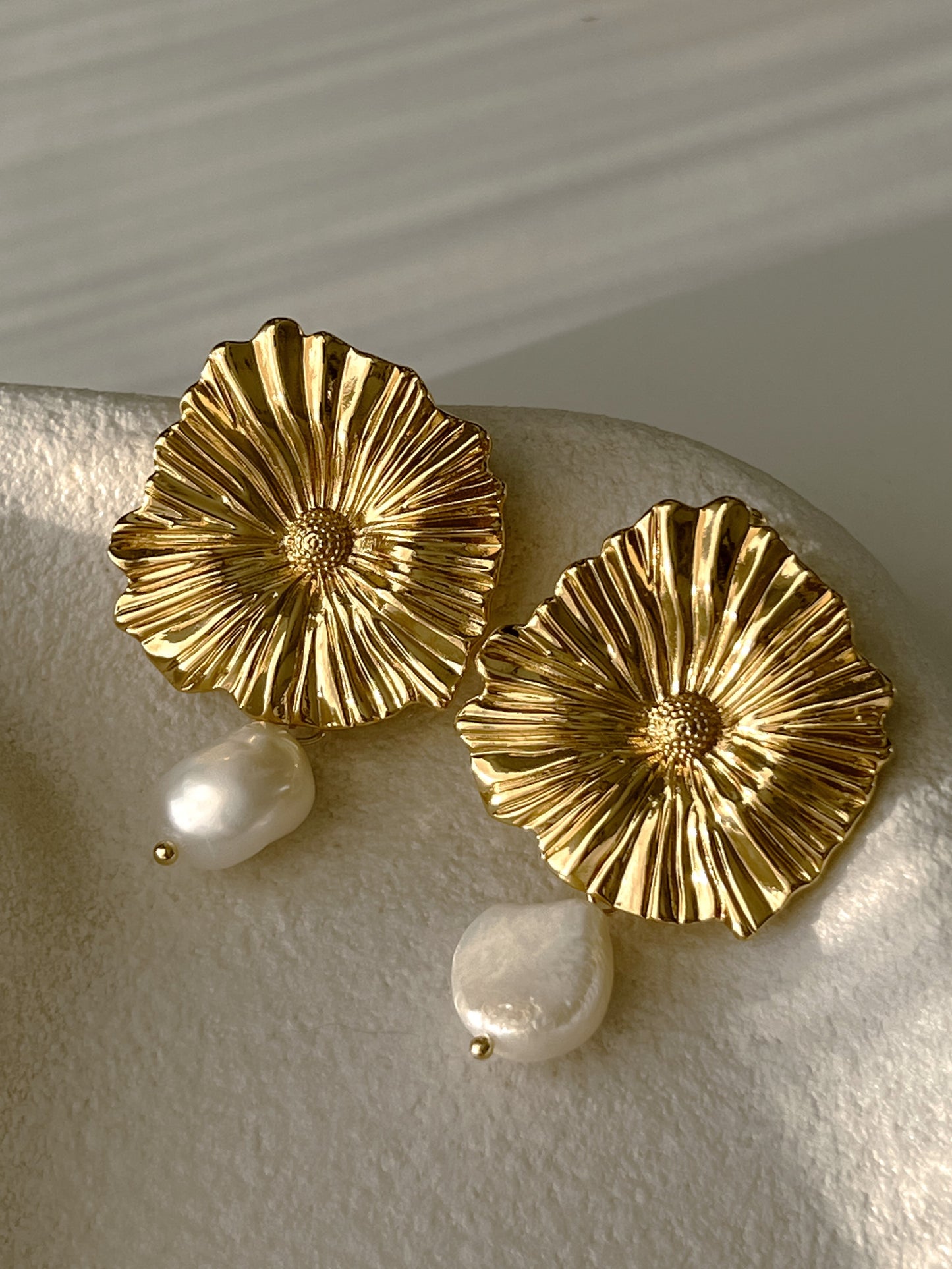 Daisy Earrings