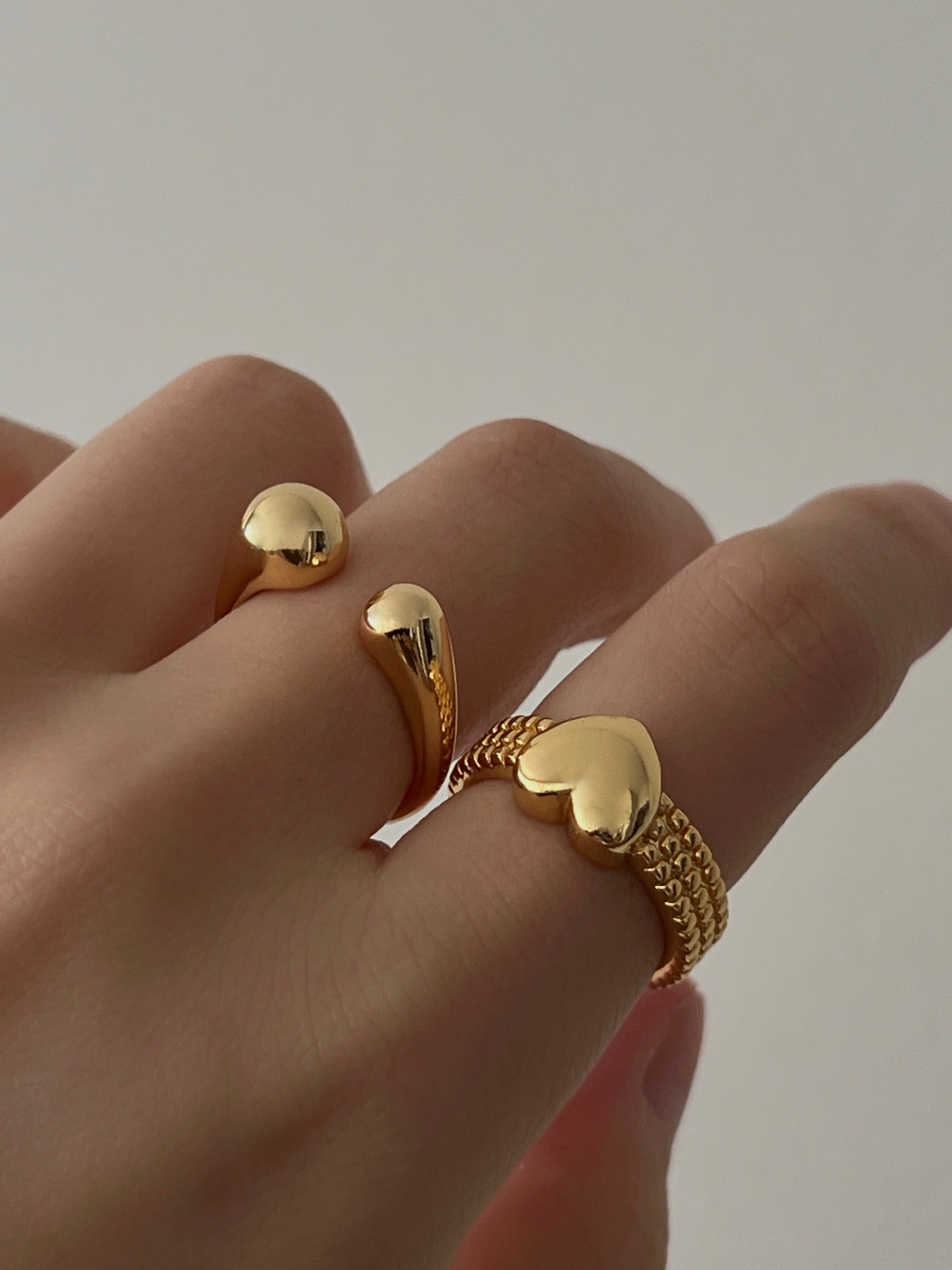 Vivian Ring