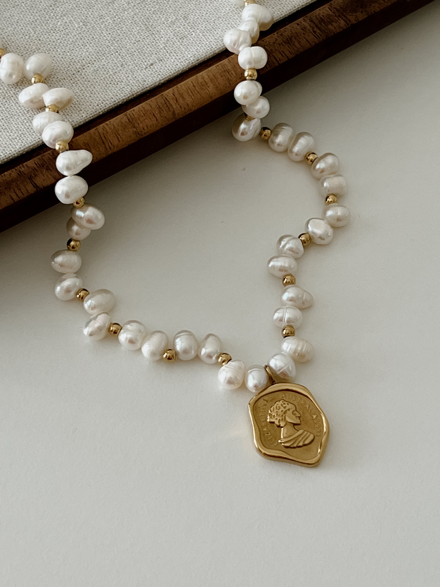 Elizabeth Necklace